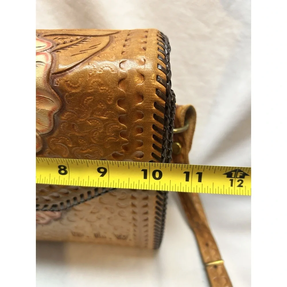 VTG Leather Hand Tooled Large Floral Shoulder Bag Boho Hippie Indie Festival 70s